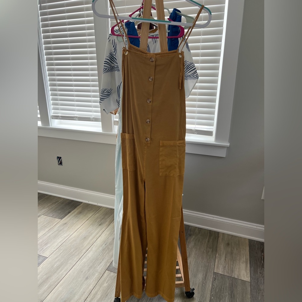Nwt billabong beach cruiser overalls size medium